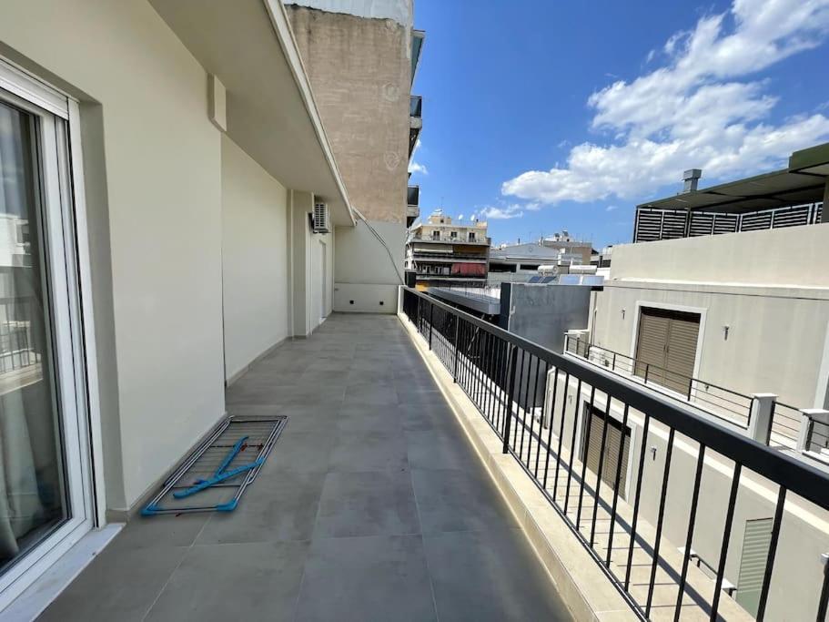 Apartamento Luxury Penthouse In Pagrati Atenas Exterior foto