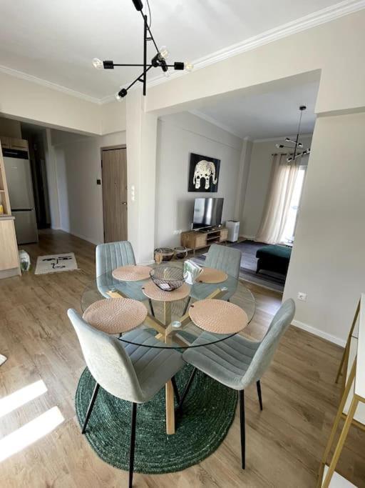 Apartamento Luxury Penthouse In Pagrati Atenas Exterior foto