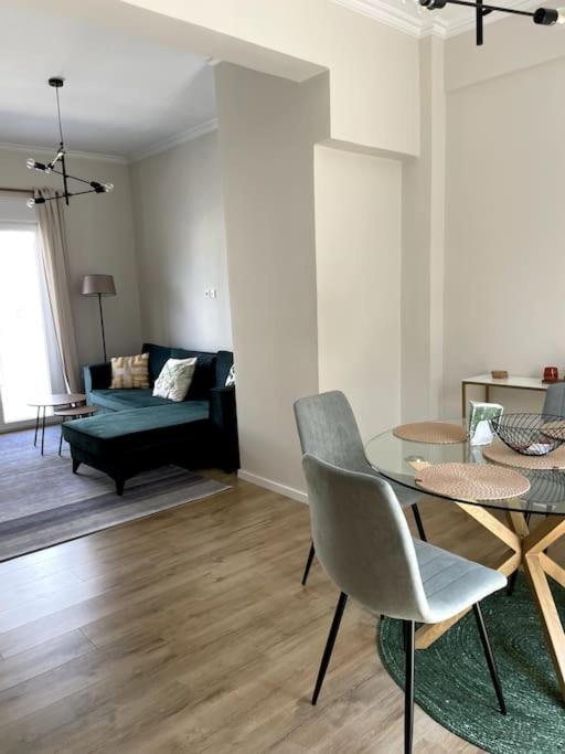 Apartamento Luxury Penthouse In Pagrati Atenas Exterior foto